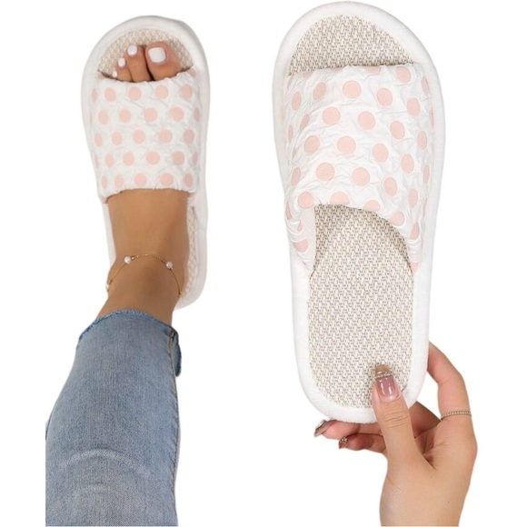 Pink Polka Dot Pattern Slip-On Casual Home Slippers Slides Shoes - Picture 6 of 6